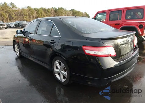 2011 Toyota Camry Se V6 z USA, uszkodzony, nr VIN 4T1BK3EK2BU126351